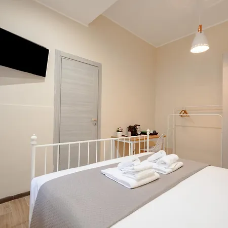 Covi Del Viaggiatore - Stylish Hideaways With Local Charm Bari