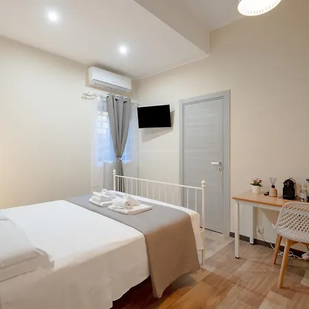 Covi Del Viaggiatore - Stylish Hideaways With Local Charm Bari